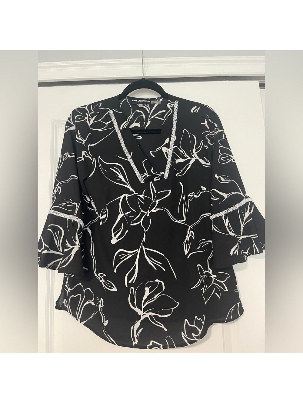 Karl Lagerfeld Black and White Floral Blouse
